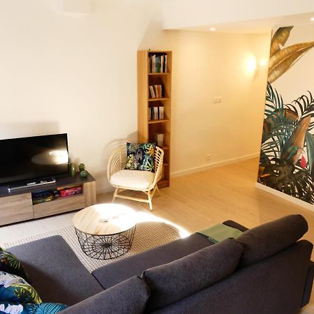 Le Bedarride Apartment Aix-en-Provence Bagian luar foto