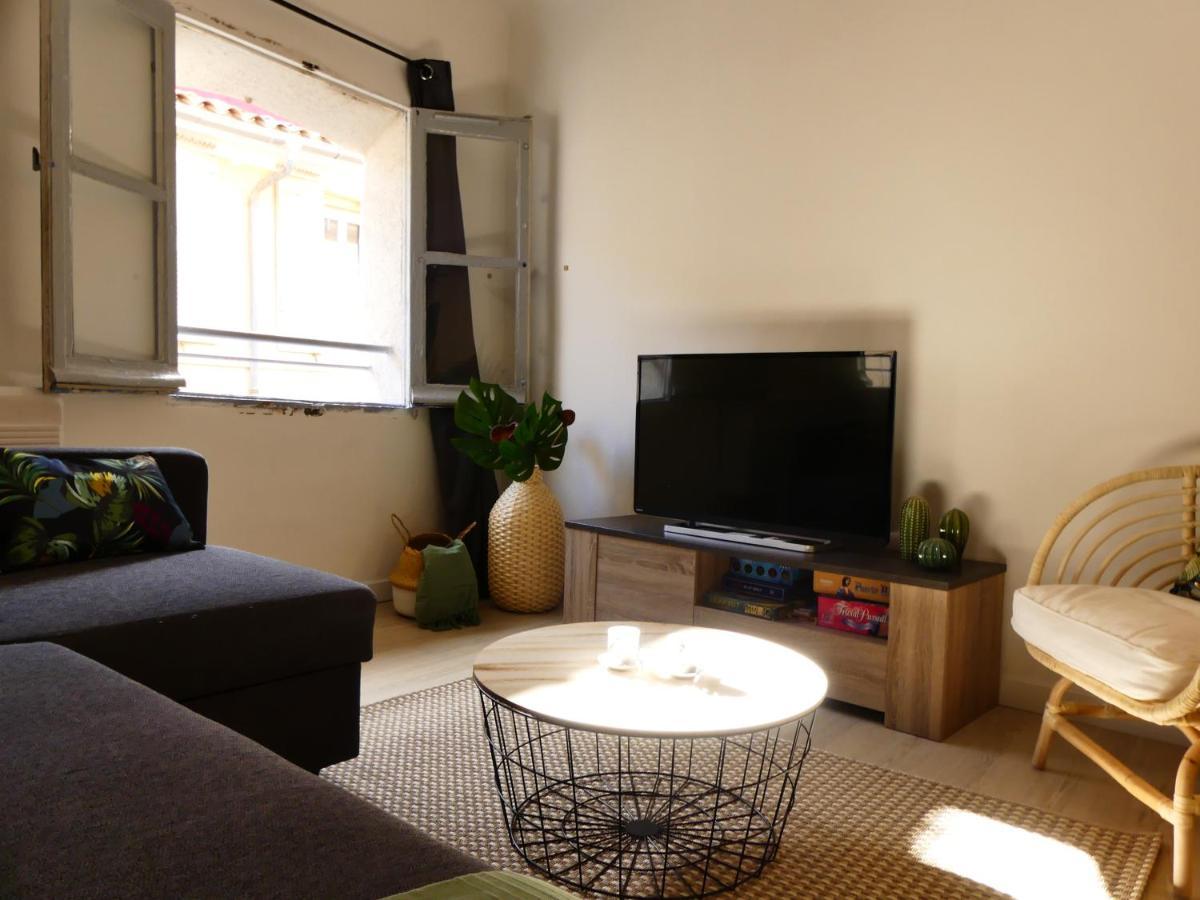 Le Bedarride Apartment Aix-en-Provence Bagian luar foto